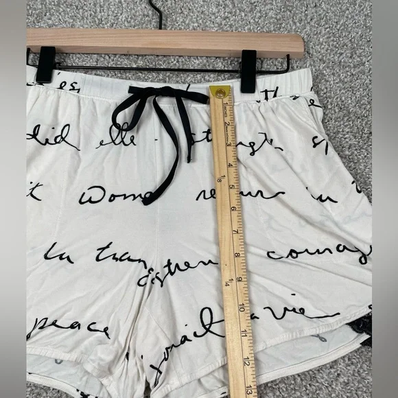Soma 2 pc V-Neck Cami & Shorts Pajama Set Cream
Black Script Womens Size XS - Picture 3 of 11